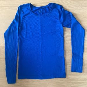 Athleta size small electric blue long sleeve